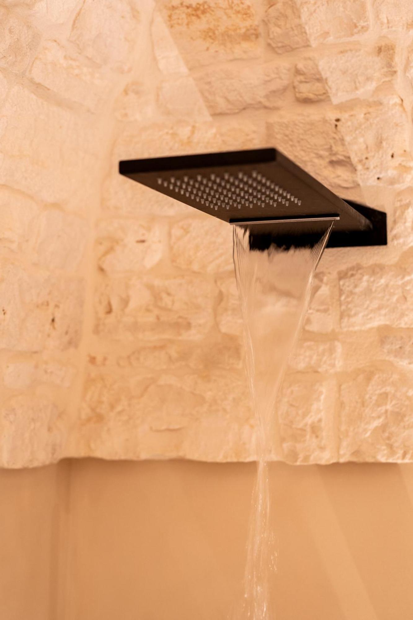 Naiira Luxury Trullo - Jacuzzi And Patio Alberobello Exterior foto