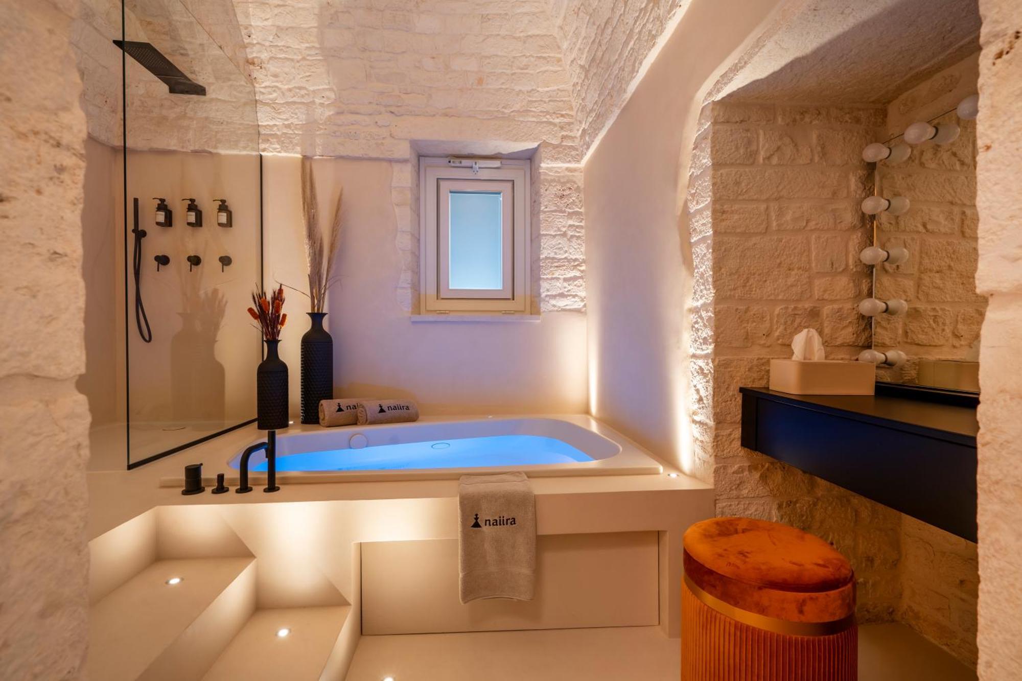 Naiira Luxury Trullo - Jacuzzi And Patio Alberobello Exterior foto