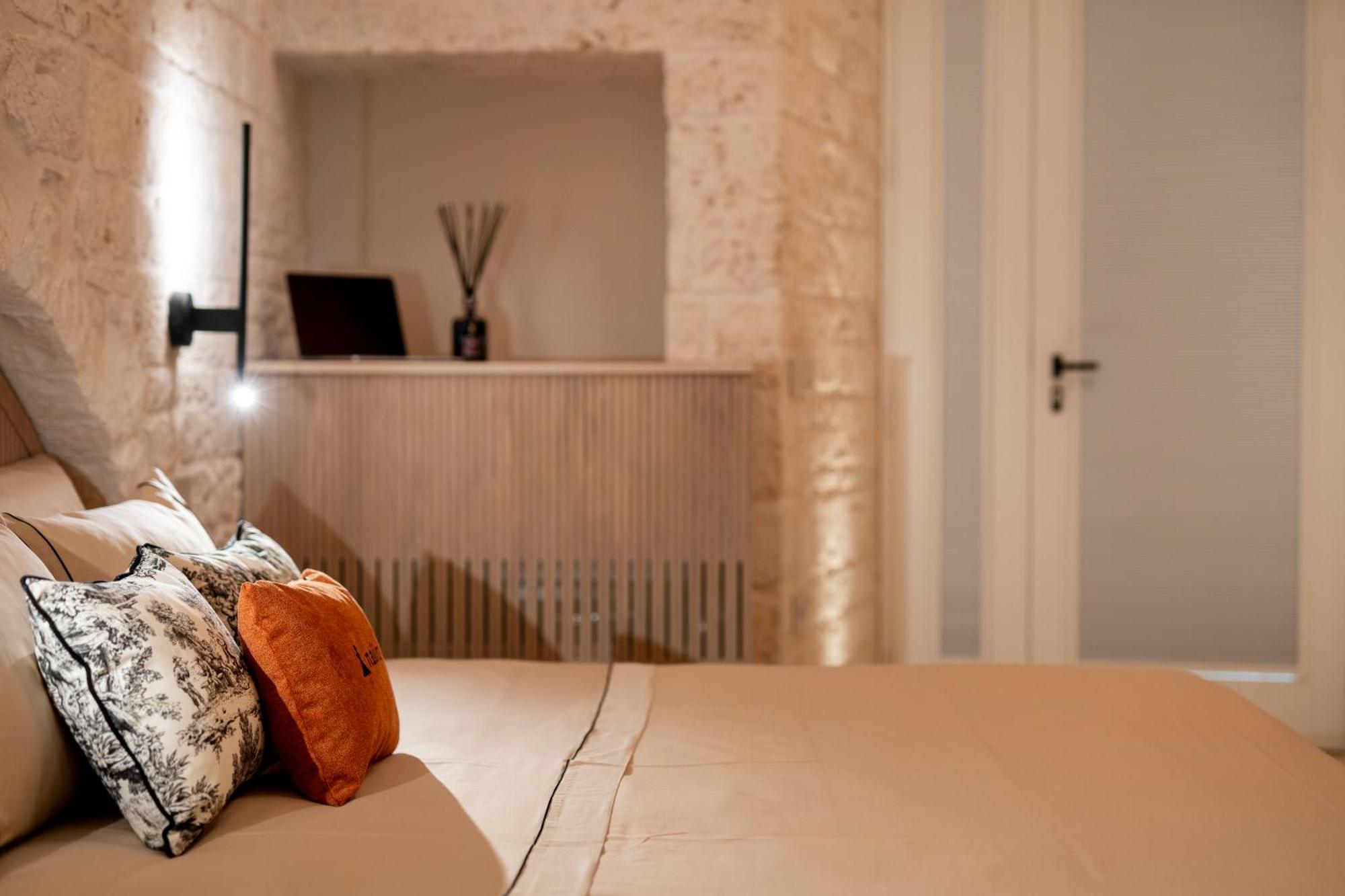 Naiira Luxury Trullo - Jacuzzi And Patio Alberobello Exterior foto