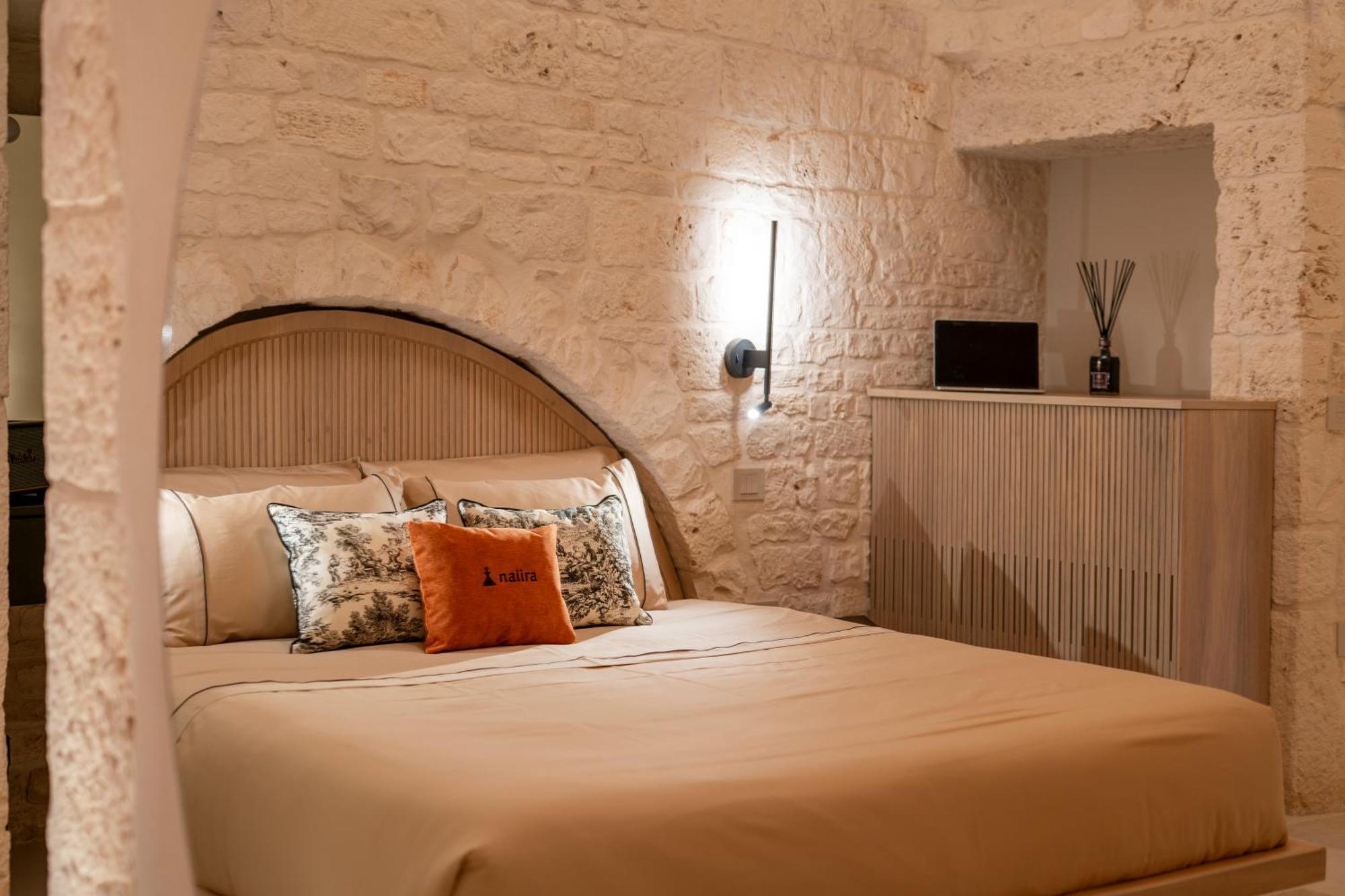 Naiira Luxury Trullo - Jacuzzi And Patio Alberobello Exterior foto
