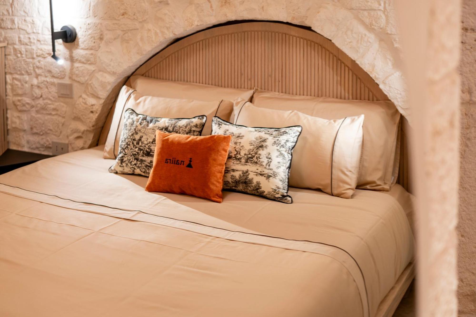 Naiira Luxury Trullo - Jacuzzi And Patio Alberobello Exterior foto
