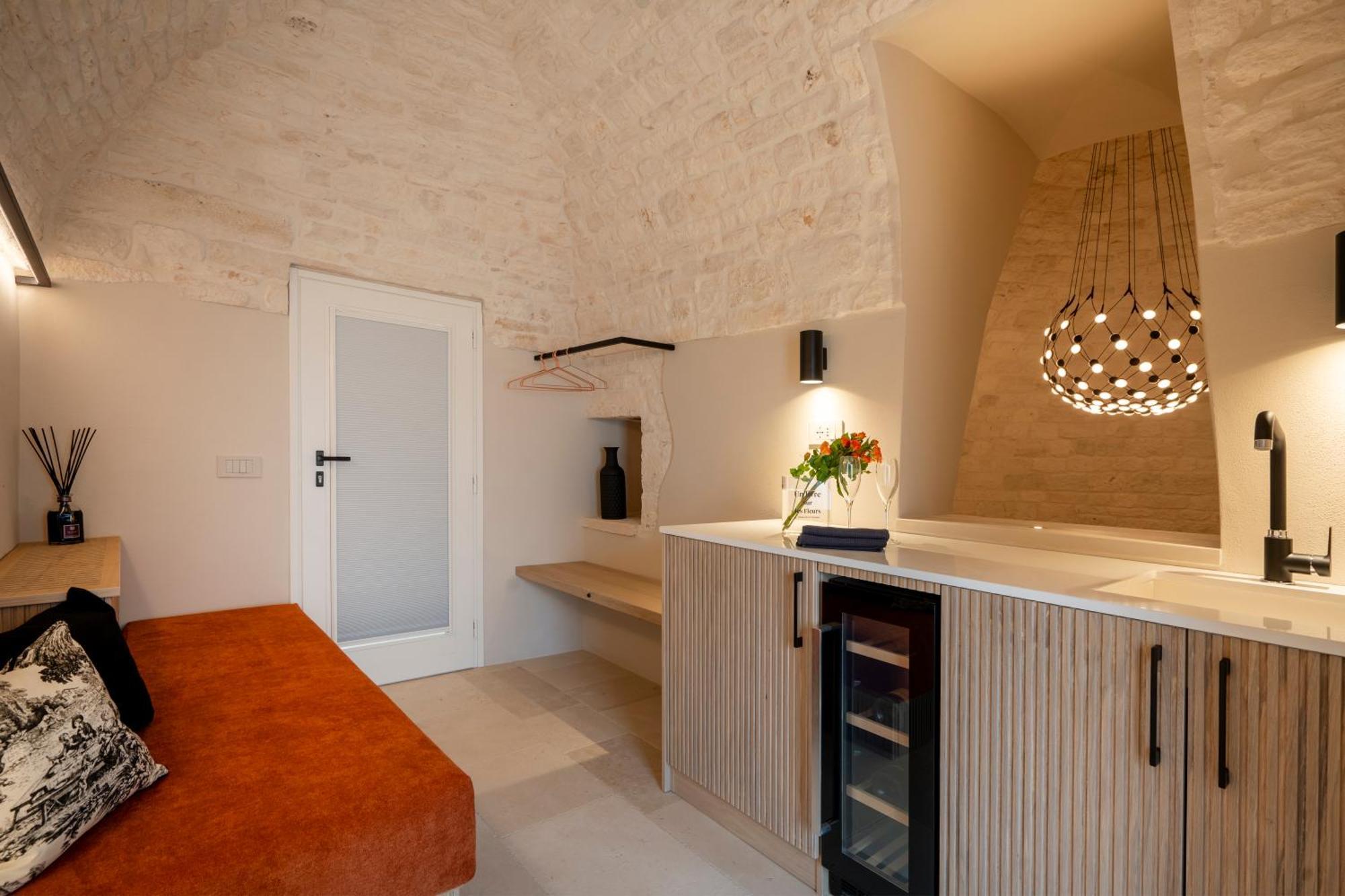 Naiira Luxury Trullo - Jacuzzi And Patio Alberobello Exterior foto