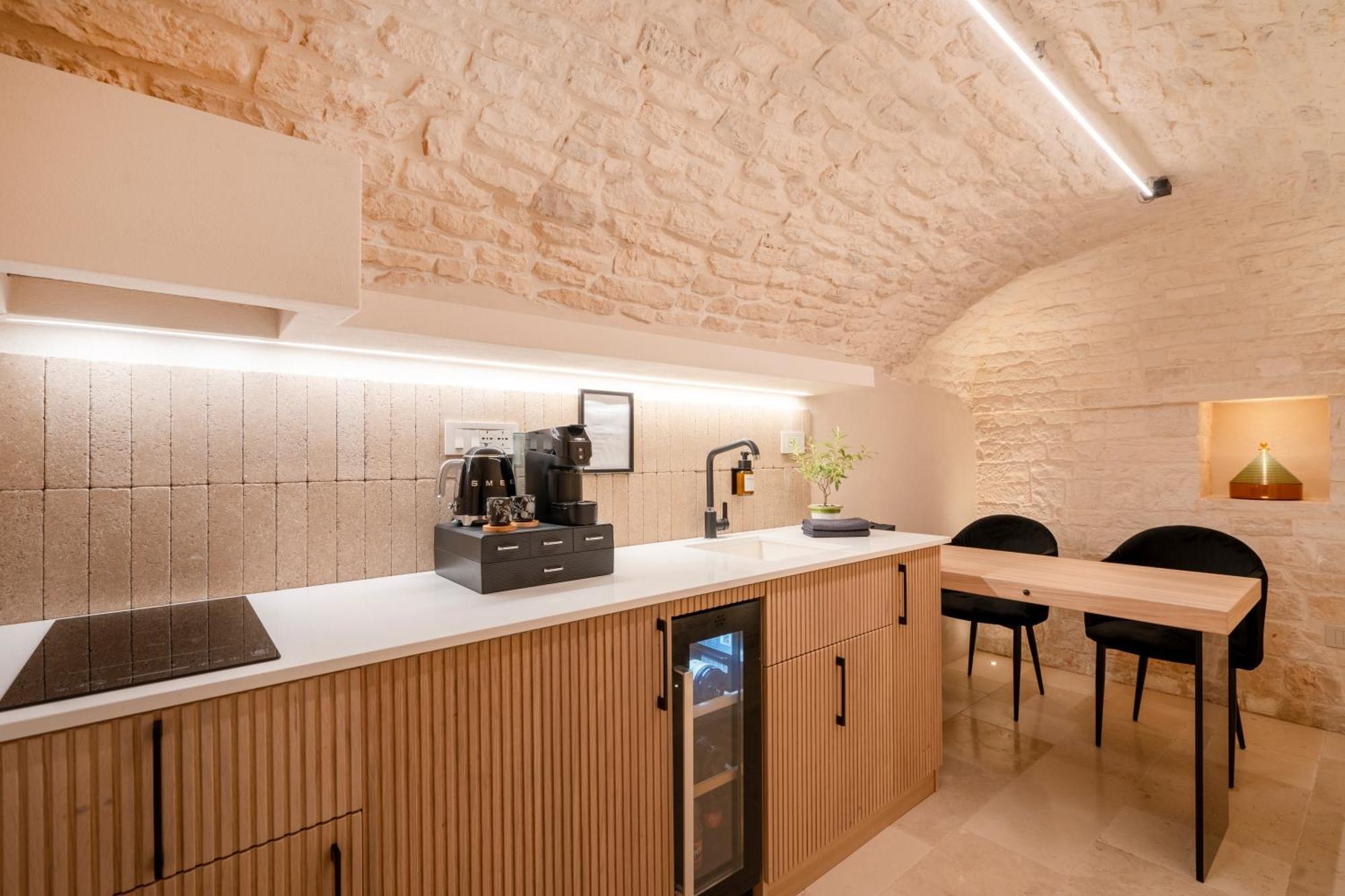 Naiira Luxury Trullo - Jacuzzi And Patio Alberobello Exterior foto