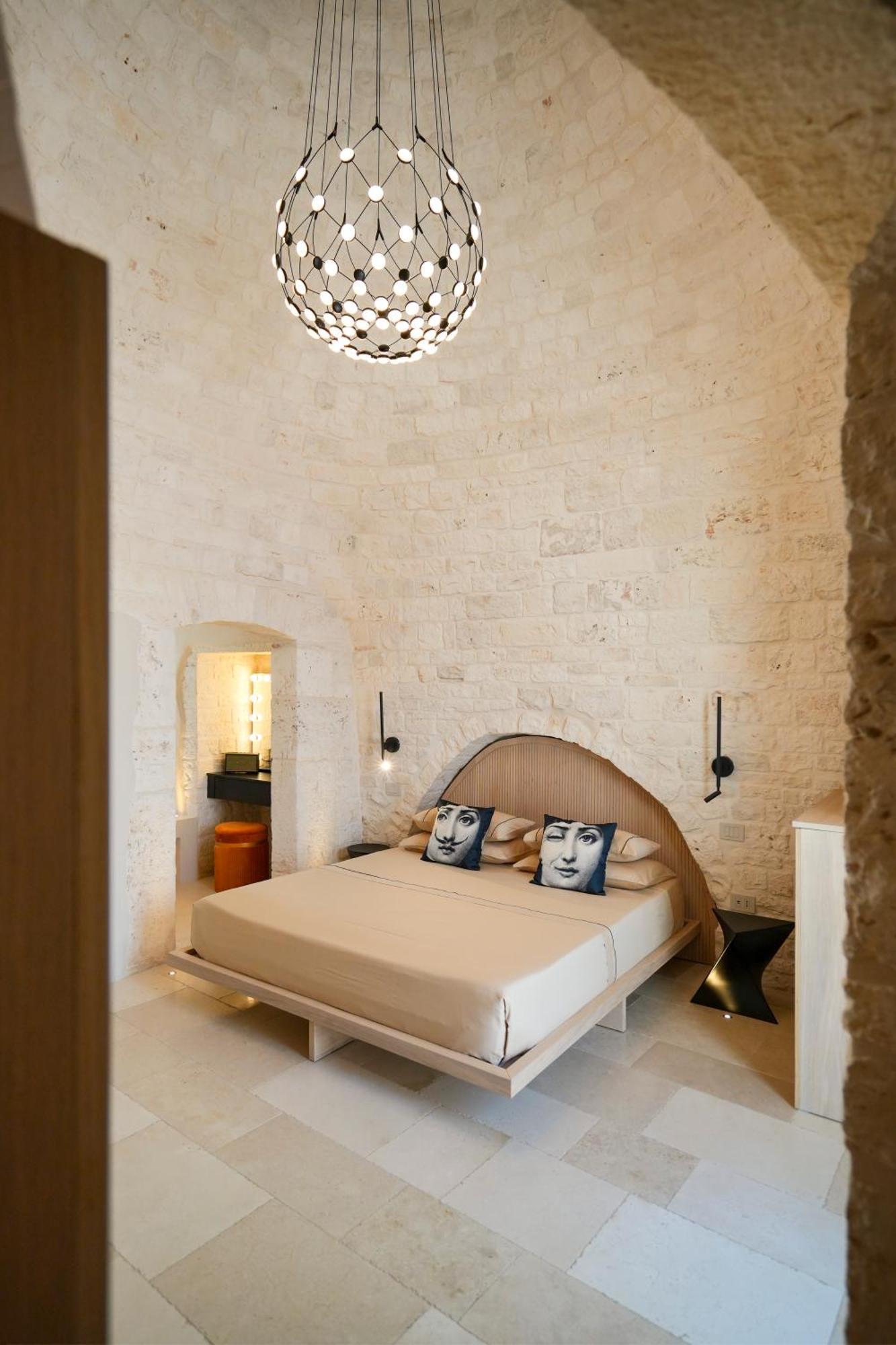 Naiira Luxury Trullo - Jacuzzi And Patio Alberobello Exterior foto